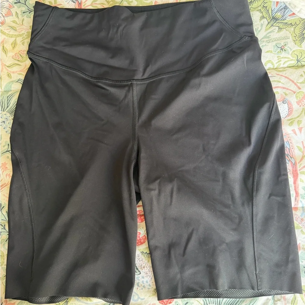 lululemon athletica lululemon inch